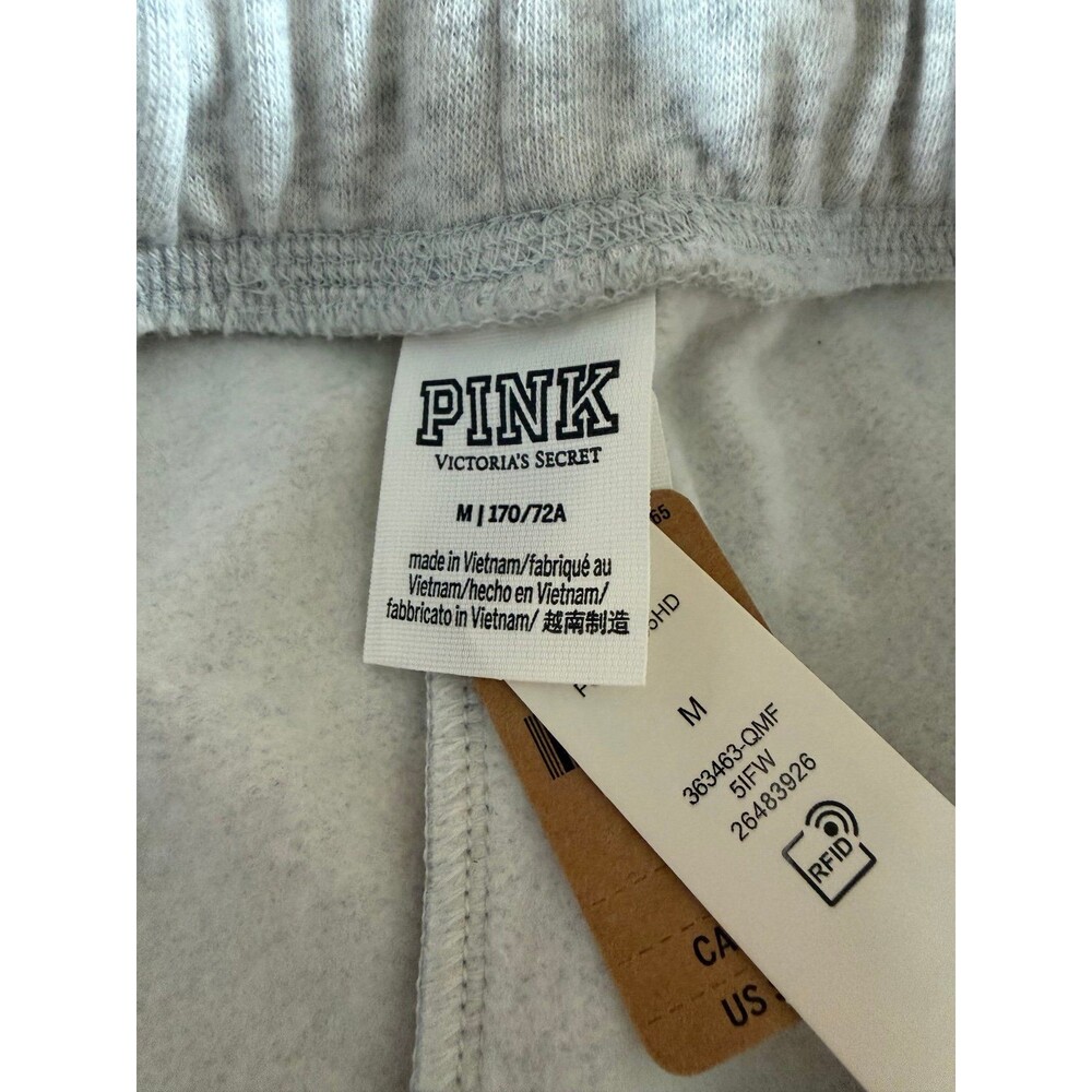 Victoria’s Secret PINK Relaxed Fleece Lounge Shorts Sz. M NWT Grey - Picture 3 of 5
